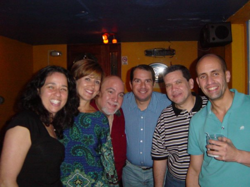 La-Provi-Clase-81-Blues-Bar--Grill-Get-Together-December-2009-8.png